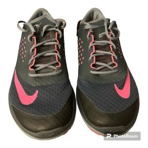 Nike Tennis Shoes Womens Size 10